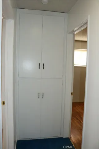 Hallway linen