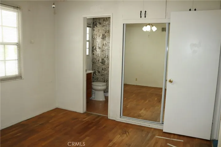 Primary suite