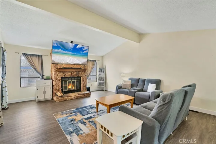 24800 Cornstalk Road, Wildomar, California 92595