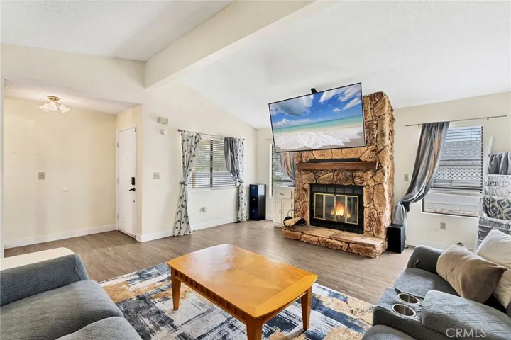 24800 Cornstalk Road, Wildomar, California 92595