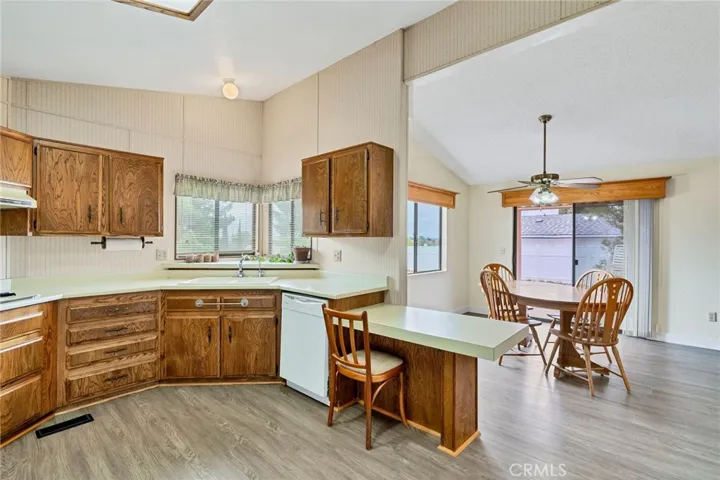 24800 Cornstalk Road, Wildomar, California 92595