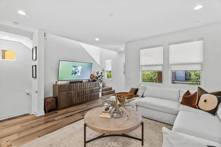 634 Daniel Freemann Cir, Inglewood, California 90301
