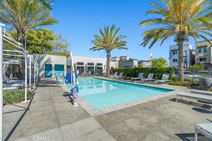 634 Daniel Freemann Cir, Inglewood, California 90301