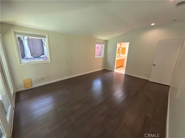 310 S Thurston, Los Angeles, California 90049
