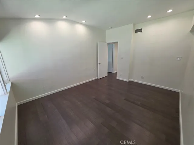 310 S Thurston, Los Angeles, California 90049