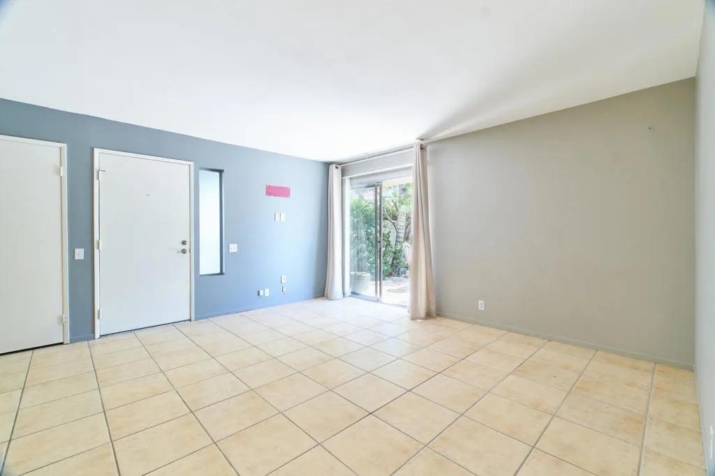 1353 Sunflower Circle N, Palm Springs, California 92262 — photo 5