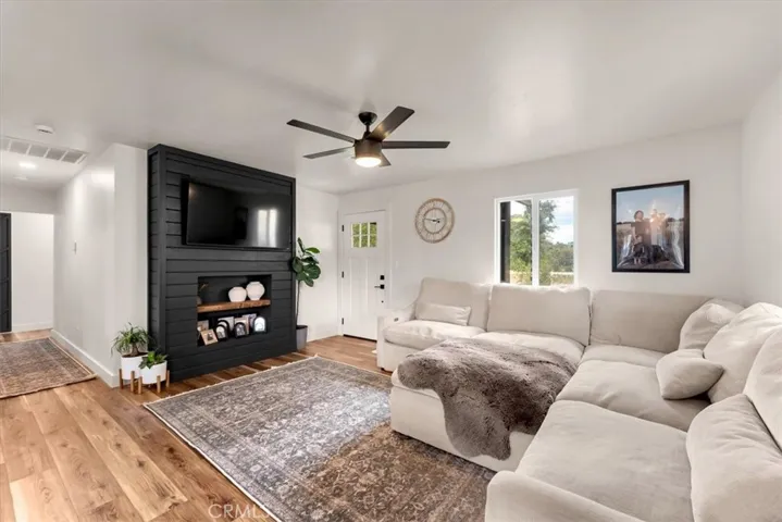18500 Red Bank, Red Bluff, California 96080