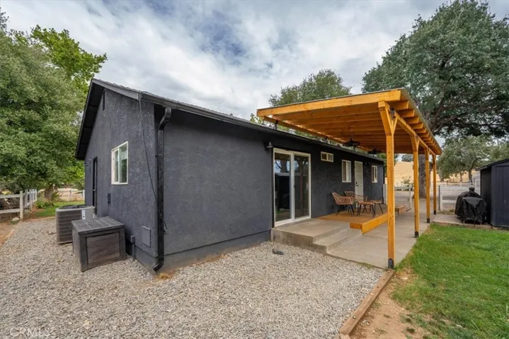18500 Red Bank, Red Bluff, California 96080