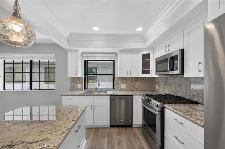 1221 N Sycamore 5, Los Angeles, California 90038