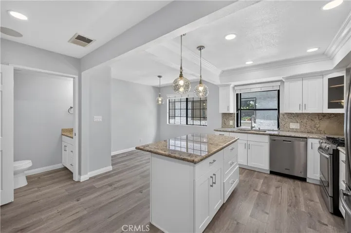 1221 N Sycamore 5, Los Angeles, California 90038