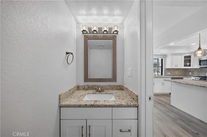 1221 N Sycamore 5, Los Angeles, California 90038