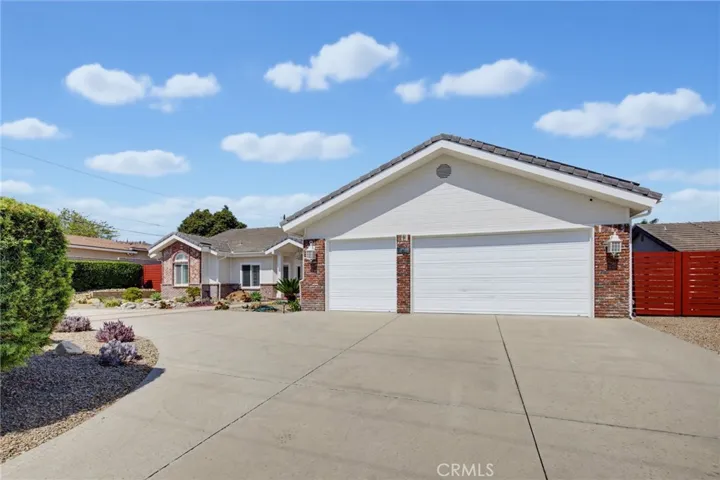 180 Mission Drive, Camarillo, California 93010