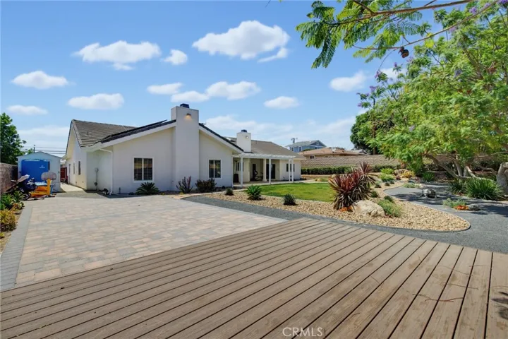 180 Mission Drive, Camarillo, California 93010
