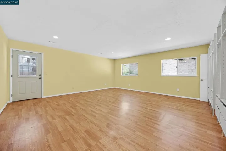 972 Tara Hills Dr, Pinole, California 94564