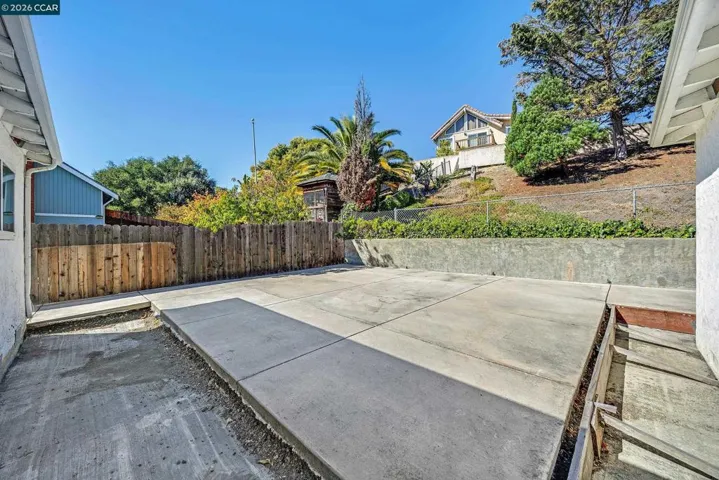 972 Tara Hills Dr, Pinole, California 94564
