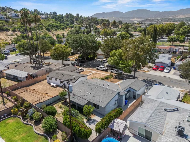 19025 Drycliff, Canyon Country, California 91351