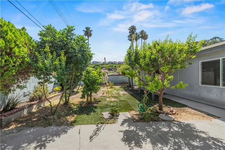 19025 Drycliff, Canyon Country, California 91351