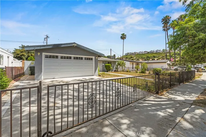 19025 Drycliff, Canyon Country, California 91351