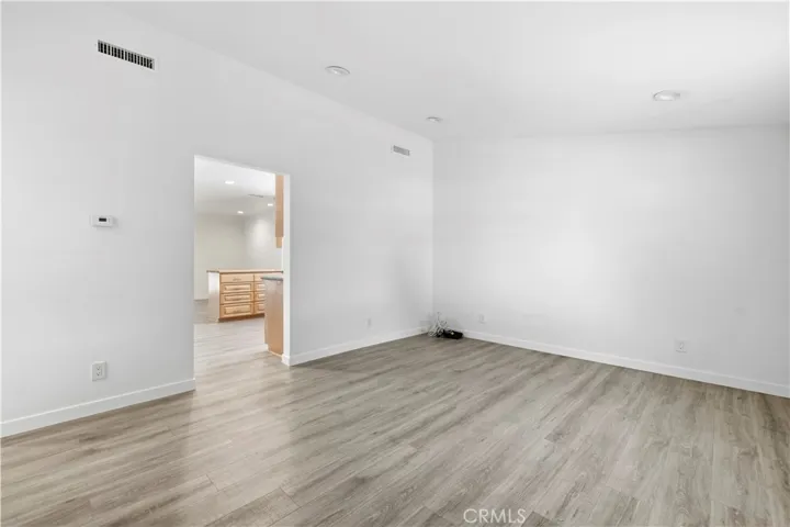 19025 Drycliff, Canyon Country, California 91351
