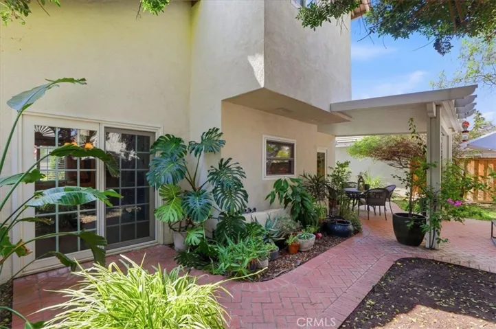 6717 Hunt Court, Riverside, California 92506