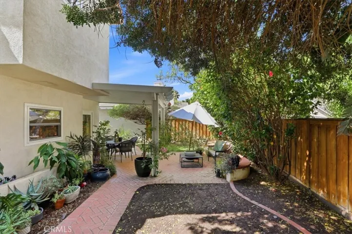 6717 Hunt Court, Riverside, California 92506