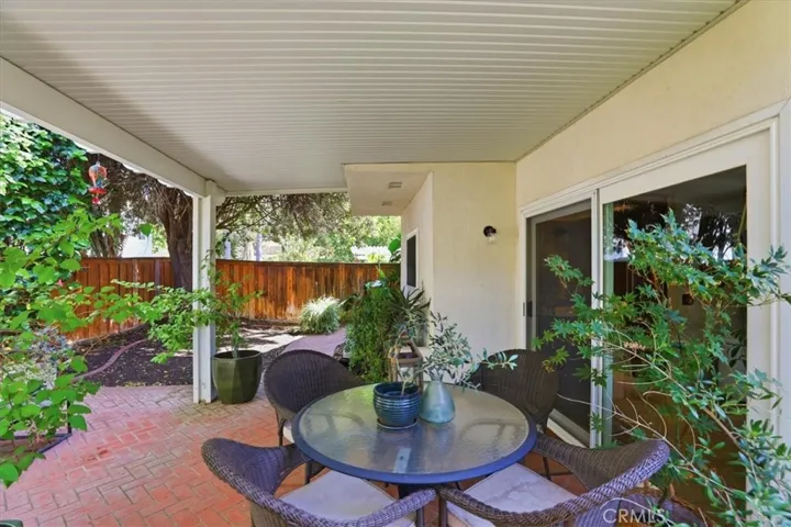 6717 Hunt Court, Riverside, California 92506