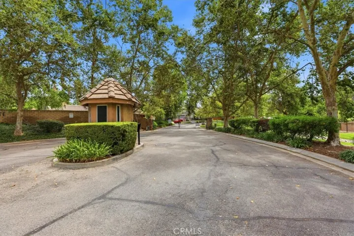 6717 Hunt Court, Riverside, California 92506