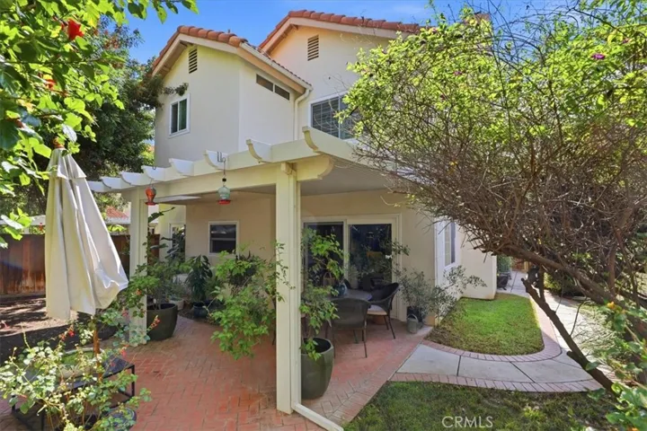 6717 Hunt Court, Riverside, California 92506