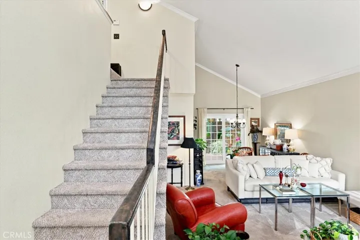 6717 Hunt Court, Riverside, California 92506