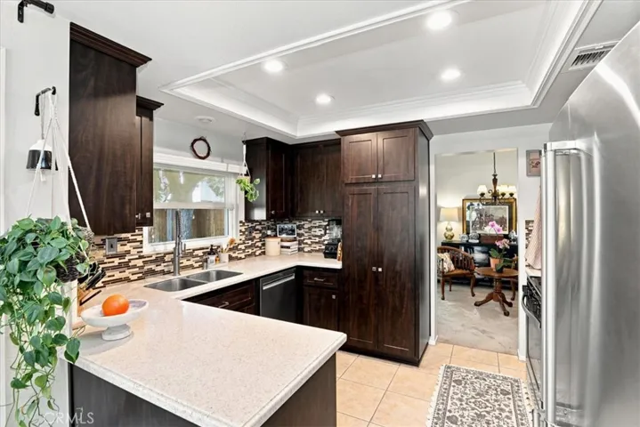 6717 Hunt Court, Riverside, California 92506