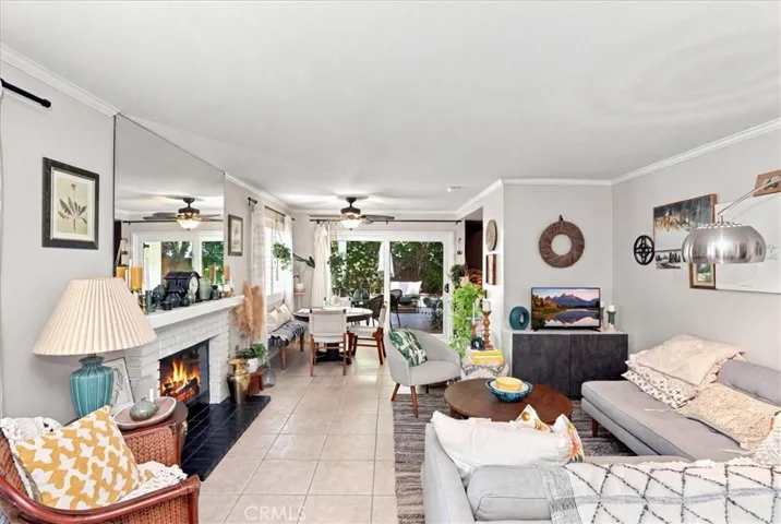6717 Hunt Court, Riverside, California 92506