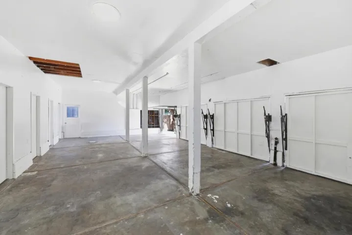 2916 Curtis Avenue, Redwood City, California 94063