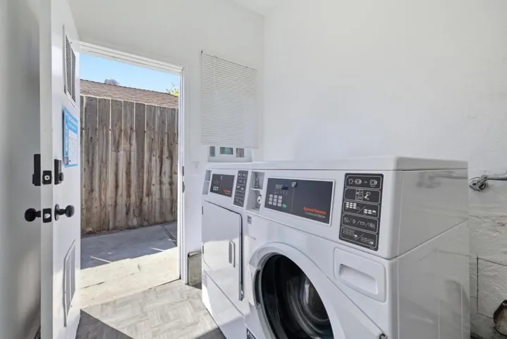 2916 Curtis Avenue, Redwood City, California 94063