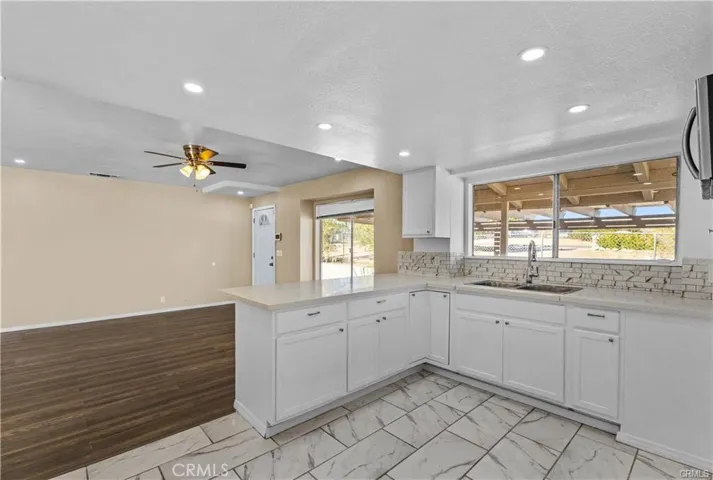 8405 Buckthorn Ave, Hesperia, California 92345