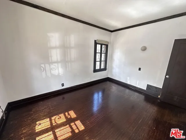 156 N Kenmore Avenue 2, Los Angeles, California 90004