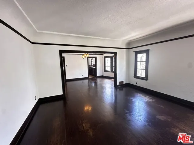 156 N Kenmore Avenue 2, Los Angeles, California 90004