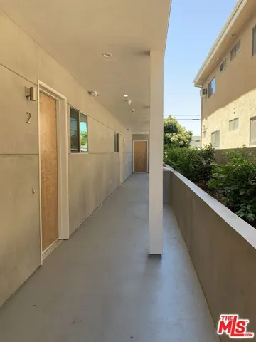 1721 Granville Avenue 2, Los Angeles, California 90025