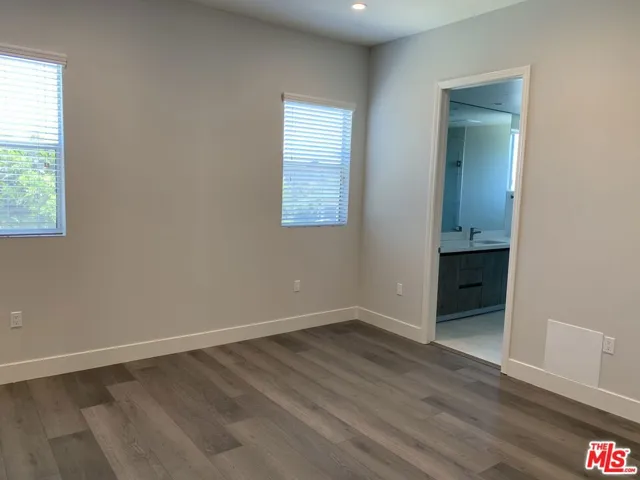 1721 Granville Avenue 2, Los Angeles, California 90025