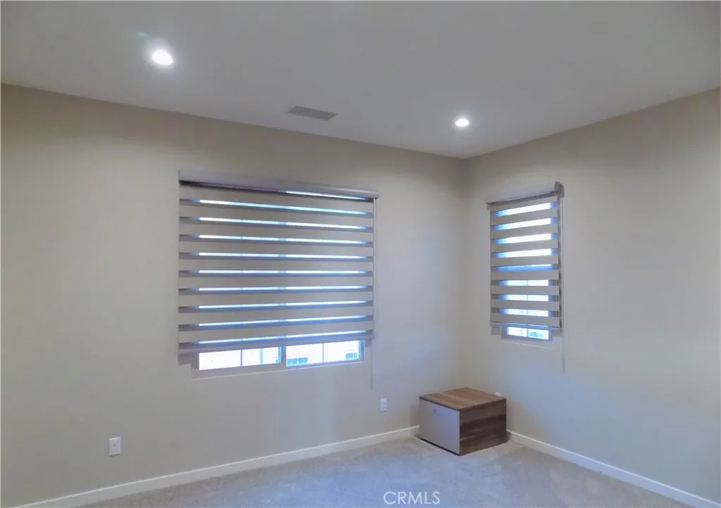 2dnd bedroom