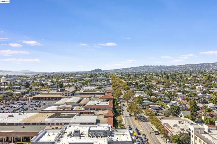 3020 San Pablo Ave, Berkeley, California 94702