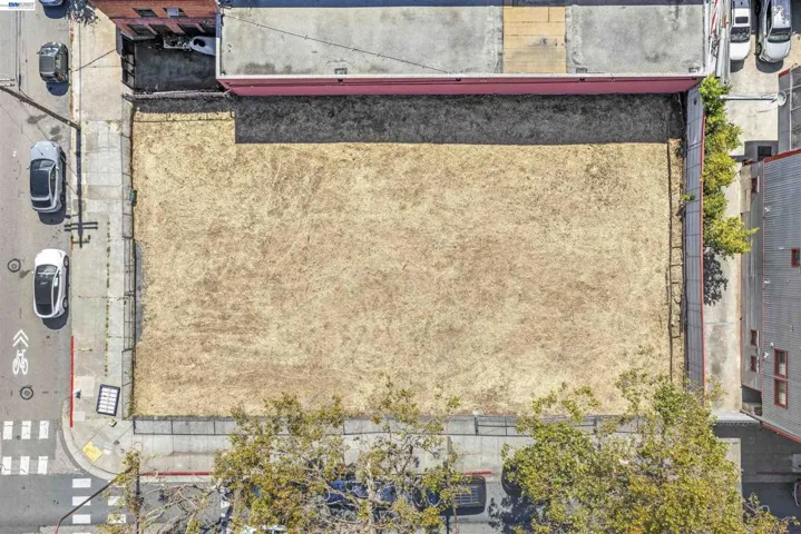 3020 San Pablo Ave, Berkeley, California 94702