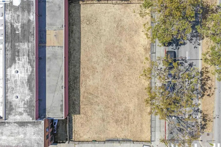 3020 San Pablo Ave, Berkeley, California 94702