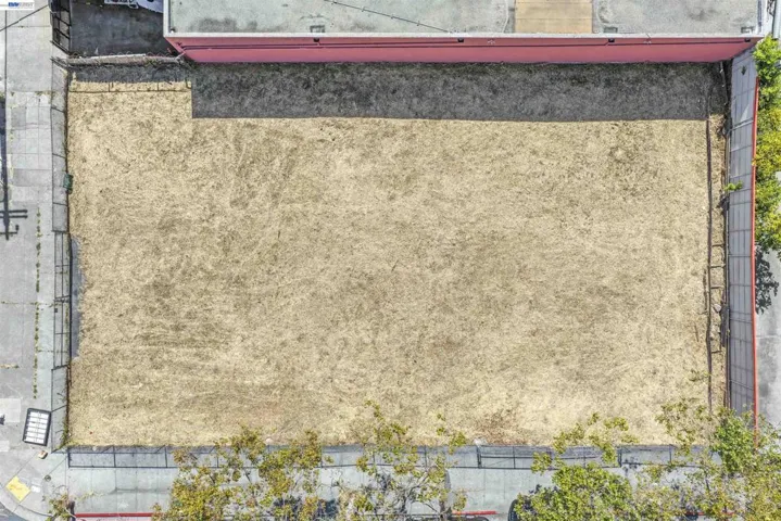 3020 San Pablo Ave, Berkeley, California 94702