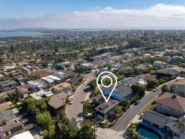 4922 Randall St, San Diego, California 92109