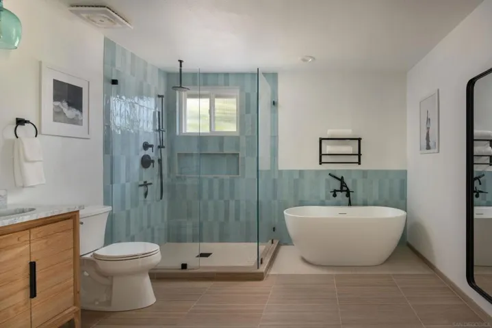 4922 Randall St, San Diego, California 92109