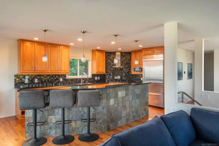 4922 Randall St, San Diego, California 92109