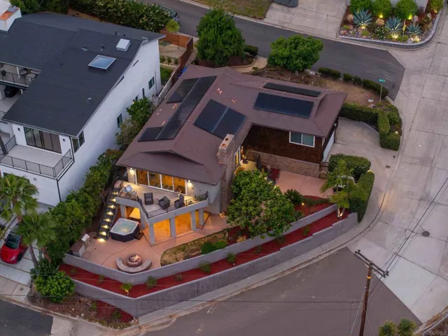 4922 Randall St, San Diego, California 92109