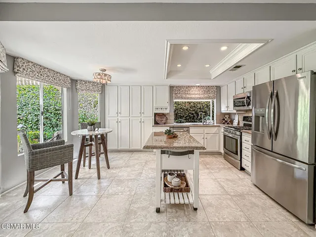 cFamily and Kitchen4