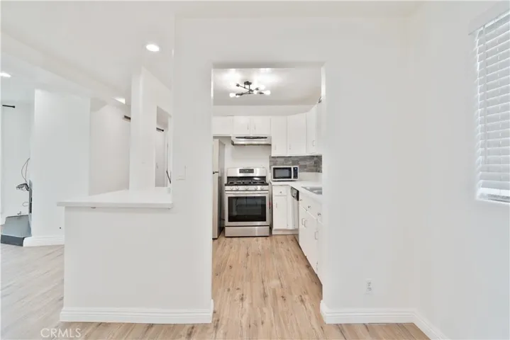 7050 S La Cienega, Inglewood, California 90302