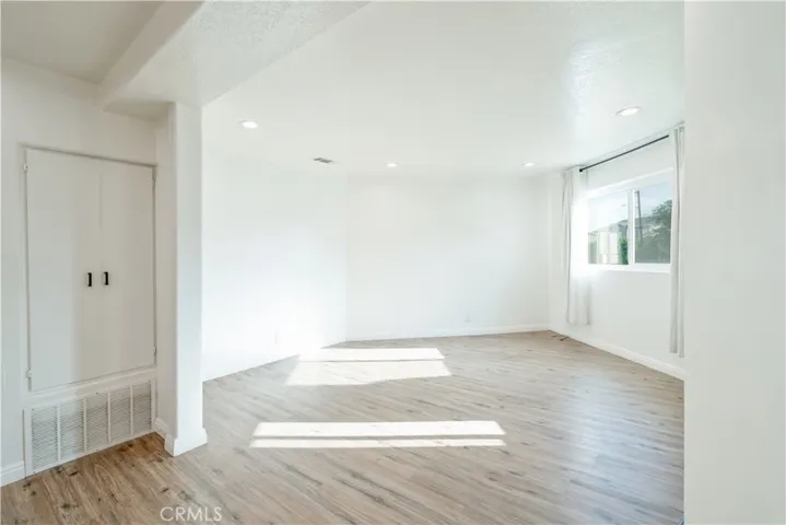 7050 S La Cienega, Inglewood, California 90302
